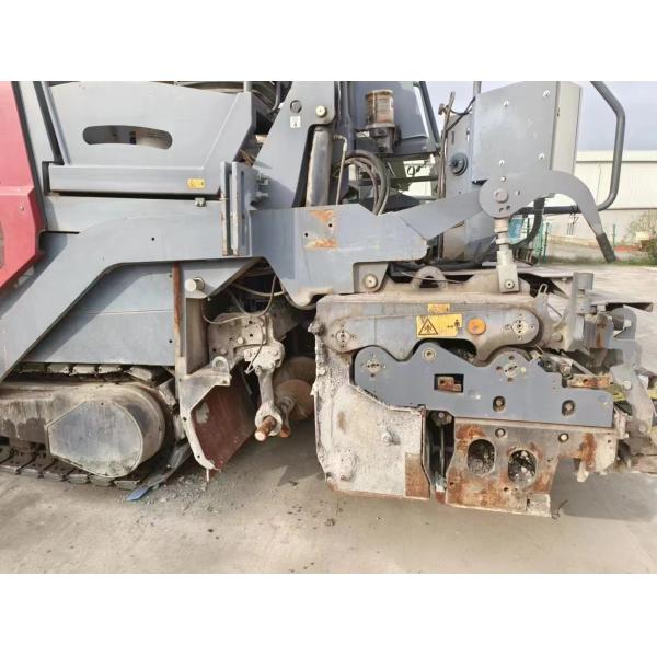 Paving Used Asphalt Paver 3030 with FPT Engine 400-800 sq.m./h