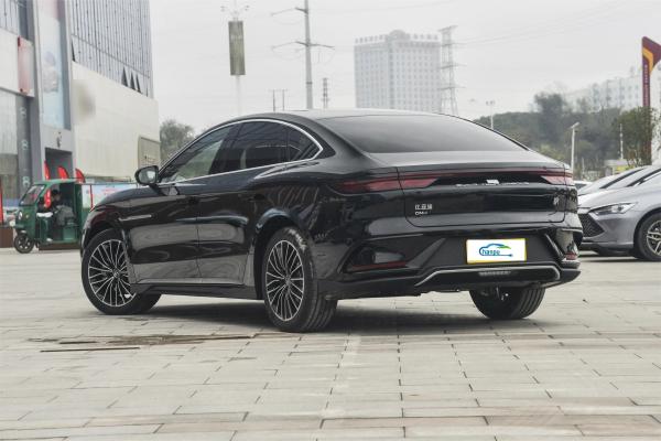 DM-2024 DM-I Honor Version 121Km PHEV Charging Sedan for BYD's Mid-Large Vehicle