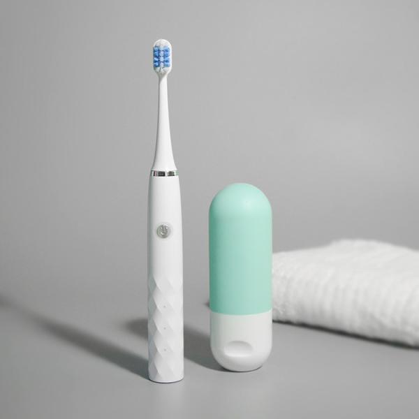 Electric whitening Toothbrush Professional oral care Toothbrush OEM and stock，Customized private labels