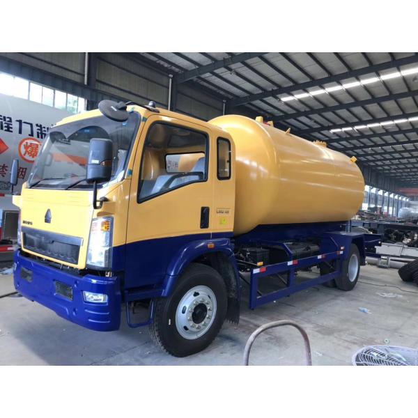 17CBM LHD 336HP Transporting Sewage Septic Tank Cleaning Truck / Septic Pumping Truck Sinotruk howo7