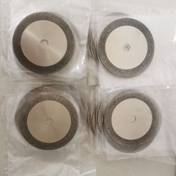 Customed Single-Sided Abrasive Electroplated CBN Cutting Blades 100*0.8*12.7mm B60/70