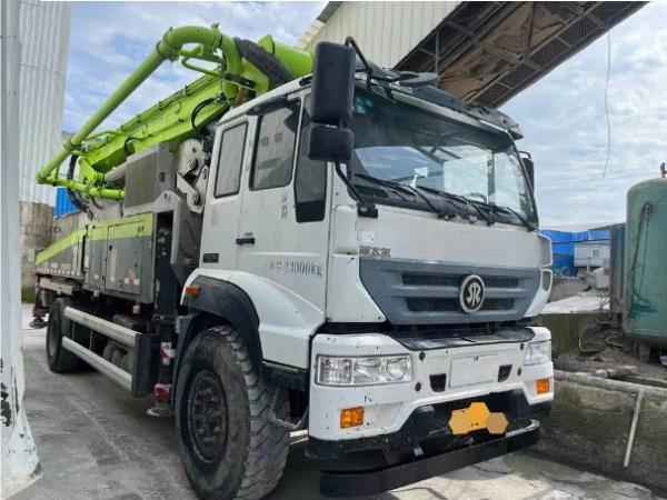 Used Construction Equipment Zoomlion 38X-5rz-3 Concrete Pump Truck for Sale