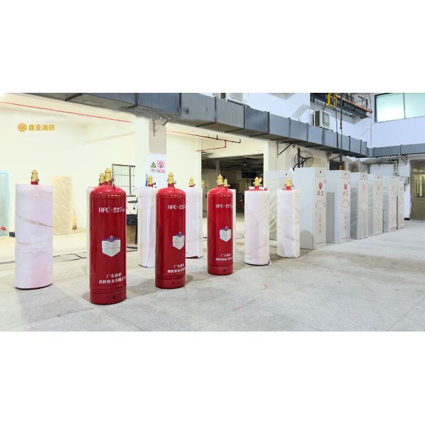 Cabinet Type FM200 Gas Fire Extinguishing System GQQ150L/2.5