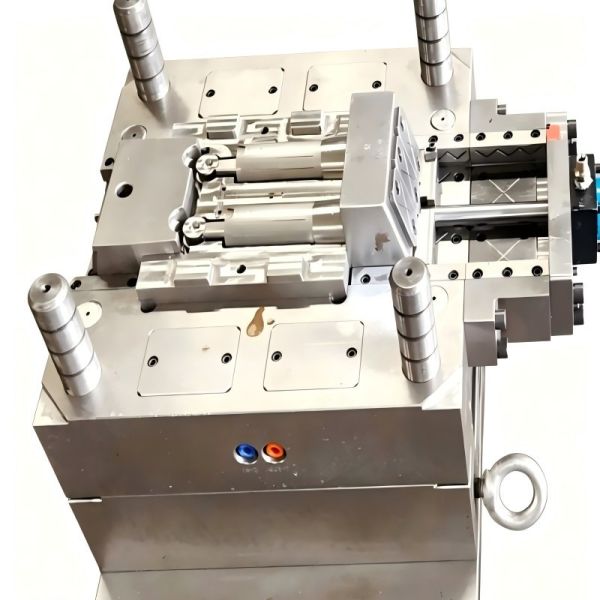Automotive Tail Lamp Housing Injection Mold