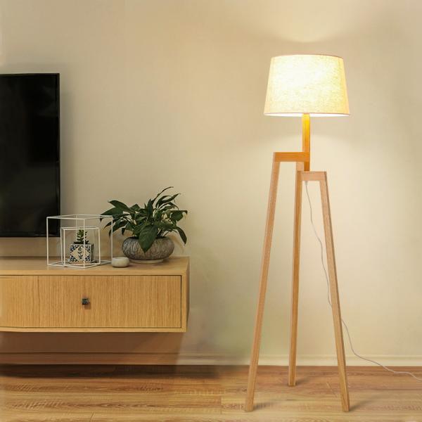 Nordic Tripod Solid Wood Creative Sofa and Bedside Wood tripod lamp(WH-WFL-06)