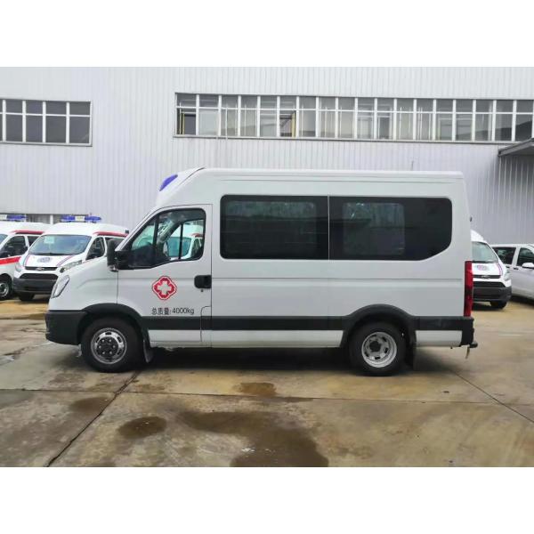 Плюш скорой помощи 2800 мм мобильный госпитальный грузовик с передовыми характеристиками и спецификацией шин 215/75R16LT