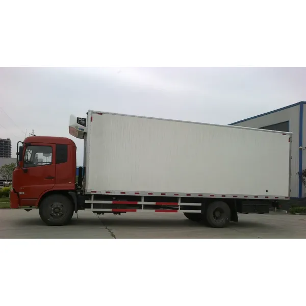 Suzu 6 Tons Fresh Vegetables and Pork Meats Foton Refrigerator Van Truck