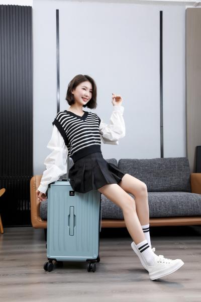 1683 Multifunctional fashionable travel suitcase 20 inches 24 inches 28 inches ABS material suitcase