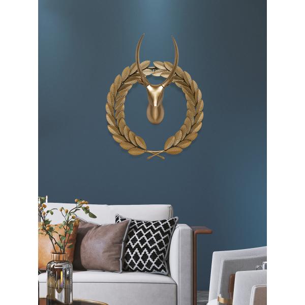 Custom Chestnut Animal Head Sculpture , Abstract Bronze Deer Sculpture Painted Electroplated Mirror