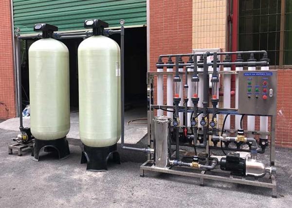 UF industriel de l'eau de traitement de système d'ultra-filtration mécanique 5000LPH de carbone