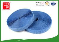 A fita do laço do gancho dos acessórios do vestuário/o gancho e laço mágicos gravam Rolls
