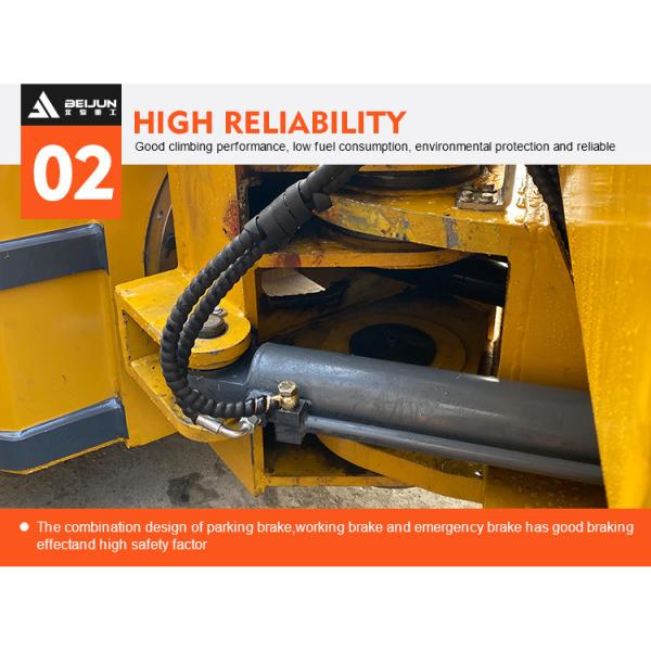 Желтый привод на четыре колеса тележки перетаскивания силы 129кВ отчетливо произношенный дизелем