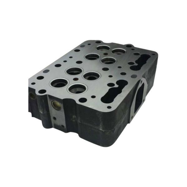 4915442 8 Valve Bare Engine Cylinder Head For Cummins NT855
