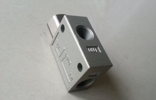 Exaustão rápida 1/8pt Smc Aq1510-01 968500286 da válvula apropriado para o auto cortador XLC7000