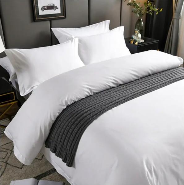 Custom Duvet Cover and Sheet White 100% Cotton Bedding Set for Luxury Hotel Comfort