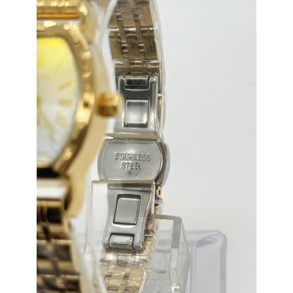 Фабрика оптом Модные и элегантные качественные женские часы с ремнями из нержавеющей стали