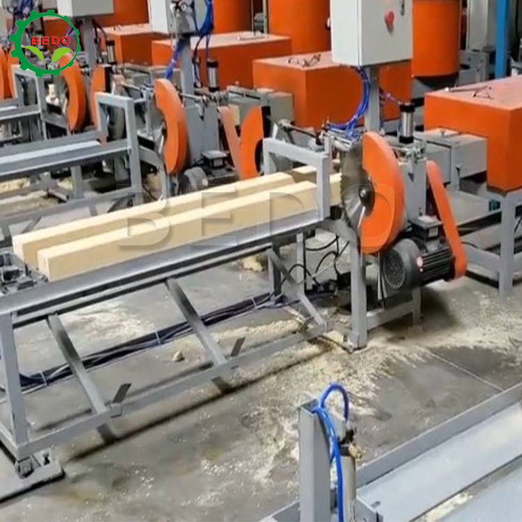 BEDO Машина для изготовления блоков паллетных покрытий из древесины
