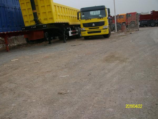 Pull Behind Dump Truck Trailer , Semi Gooseneck Dump Flatbed Trailer 40m3 Loading Weight