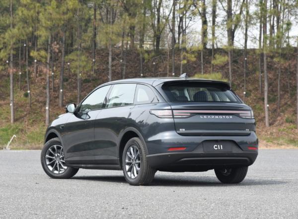 Direção esquerda 2023 SUV EV Car Leapmotor C11 4x4 650km Edição Veículo Elétrico de segunda mão