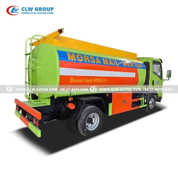 Sinotruk HOWO 4x2 6,000L Fuel Tanker Truck with PTO-Driven Gear Oil Pump and Optional Fuel Dispenser