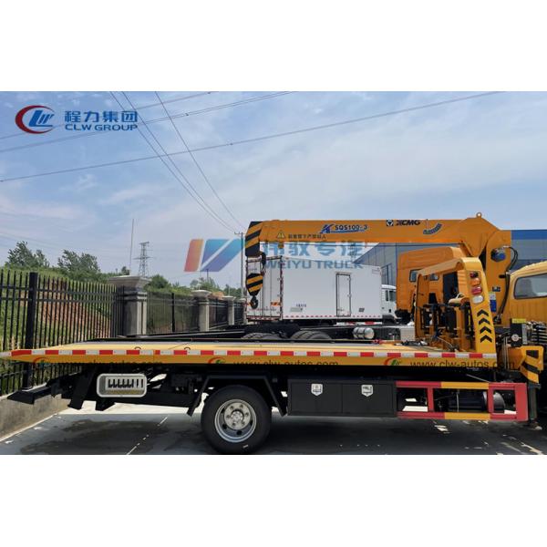 LHD ISUZU 4x2 5T Flatbed Towing Truck With XCMG Crane