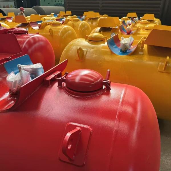 16MnDR 12mm 8090L réservoir de stockage de produits chimiques dangereux transport réservoir de stockage de métaux alkylés CG1.95
