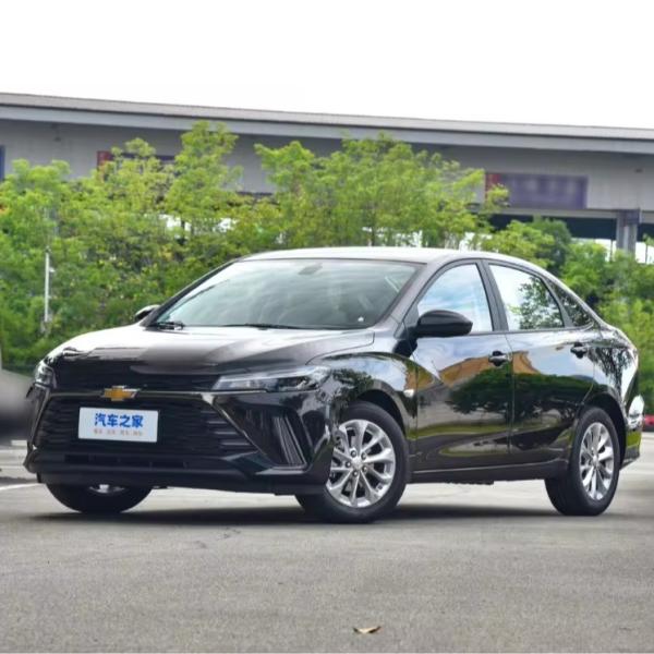 Top Version Automobile for Tashkent Uzbekistan Market Chevrolet Captiva Onix Cruze