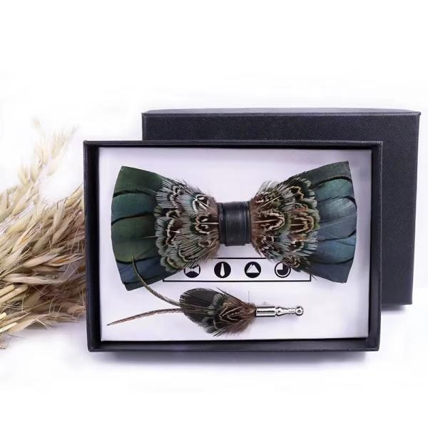 Custom Handmade Natural Peacock Feather Bow Tie Brooch Lapel Pin For Men Gift Wedding Party Necktie Costume Clothing Accessory