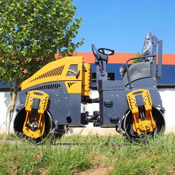Hot Sale 4 Ton Vibratory Road Roller with EPA Engine CE Certified Double Drum Vibratory Roller for Asphalt