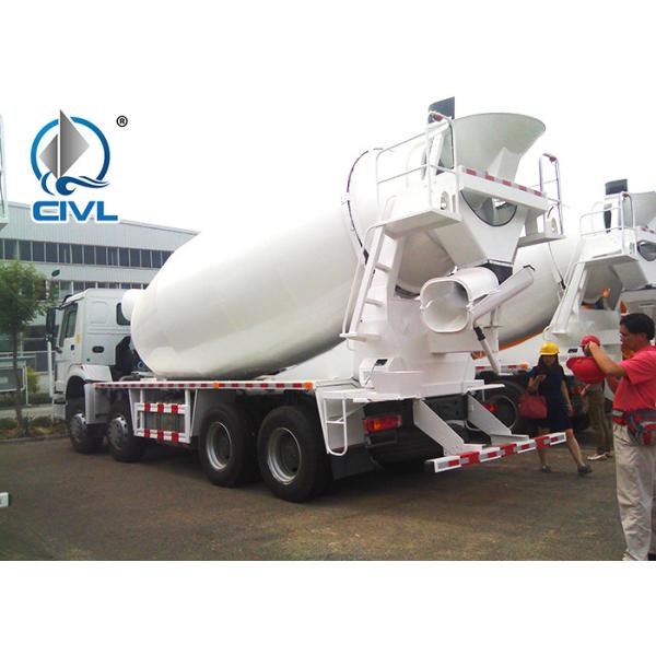 Manual Transmission Concrete Mixing Equipment , Sinotruk Howo 8X4 14600 Kg Curb Weigh Concrete Mixer Truck