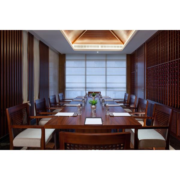 Курорт мебели Gleville Юго-Восточной Азии подгонял деревянные наборы столовой