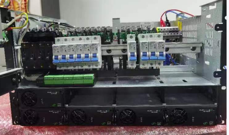 Eltek 48Vdc 19 дюймов 5U Telecom 16kw 300A CTO Система Smartpack сенсорный контроллер с выключателем
