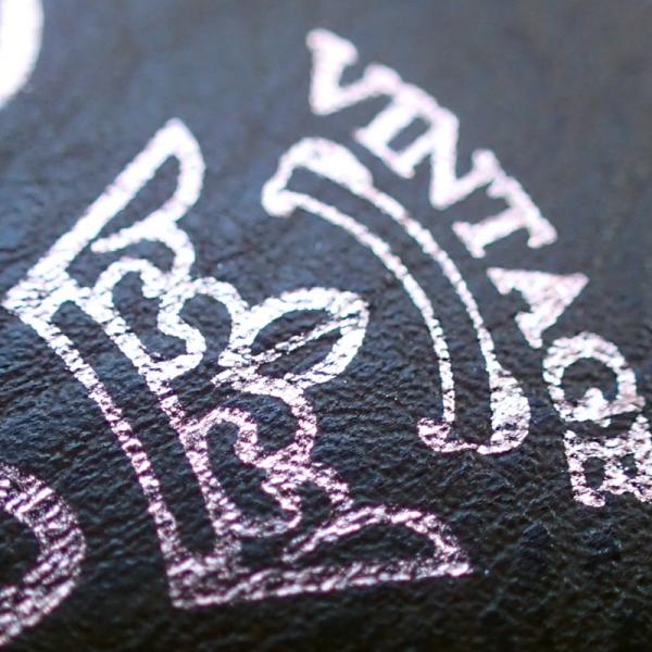 Hierro de transferencia de calor personalizado en pieles genuinas grabadas Parches para sombreros Ropa Bolsas Calzado Jeans