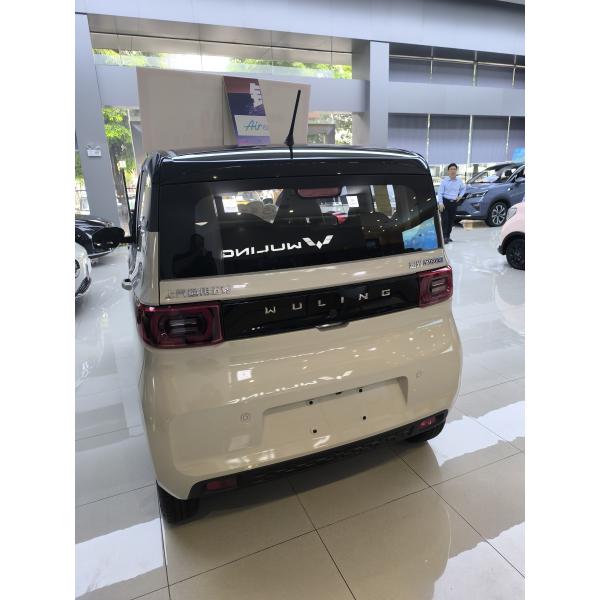 Left Steering Wuling Mini Electric Car with Max Speed of 100 Km/h and 4 Seats 120km