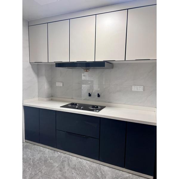 Apartment High Glossy Lacquer Doors Free Handles Modern Kitchen Furniture