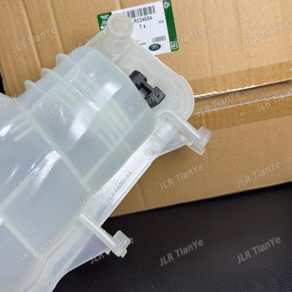 LR034654 coolant storage tank is applicable to Range Rover  ﻿