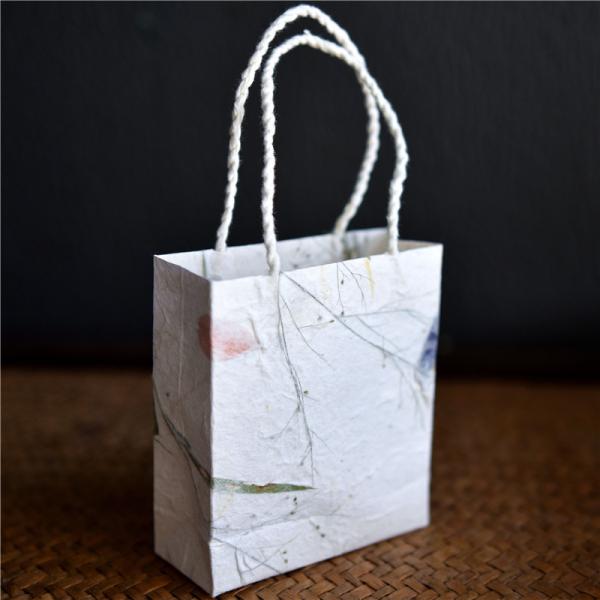 Handmade Herb Paper Gift Bags Natural Fiber Pressed Flower Pouches Eco Friendly Wine Decor Packaging
