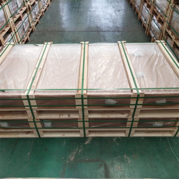 Ultra Clear Solar Tempered Glass 2mm 2.5mm 3.2mm 4mm Tempered Glass Solar Panel