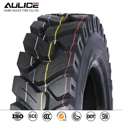 16Ply Bias Radial Tractor Tires 8.25-16 Off Road Tractor Tires
