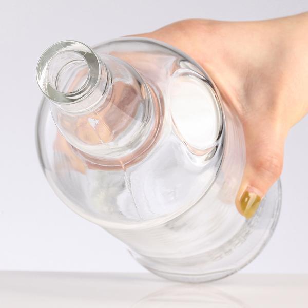 Чистая 750 мл стеклянная бутылка для настраиваемой водки Виски удовлетворить ваши потребности в напитке