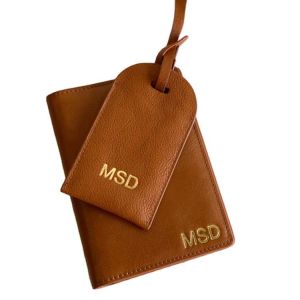 OEM Brand Personalised Unisex Leather Passport Cover With Card Slots Travel Accessories