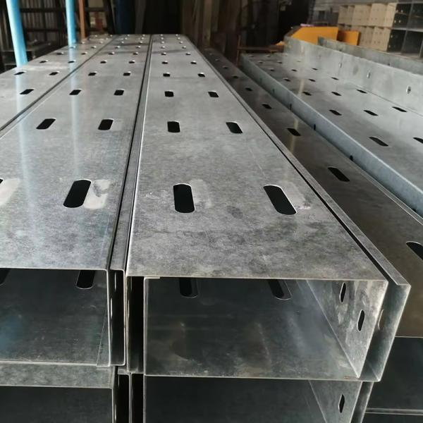 Extrusion Productive Craft Galvanized Steel Cable Tray Width 50mm-1000mm for Your Requirements