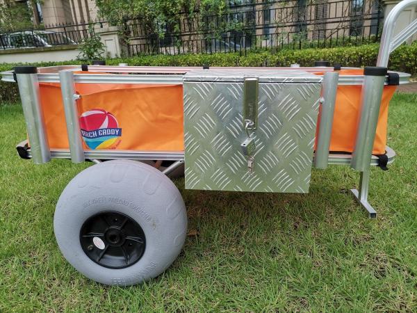 Convenient Beach Wagon Cart Foldable And 168*89.5*77cm With 8PCS Rod Holders