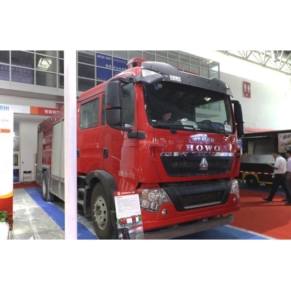 Veículo especial Sprinkler Combate a incêndios Caminhão de água 4x2 12 tanque de água cúbico Caminhão de incêndio Motor