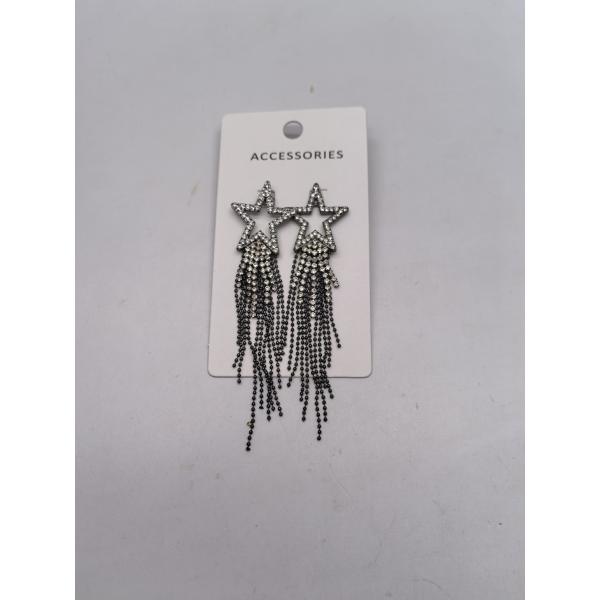 タッセル効果のある子供のための輝く星形のイヤリング