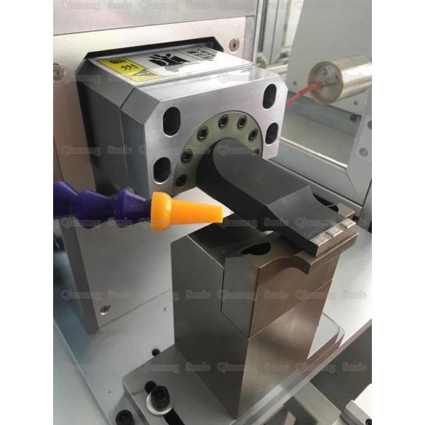 Сваривая ультразвуковое оборудование металла