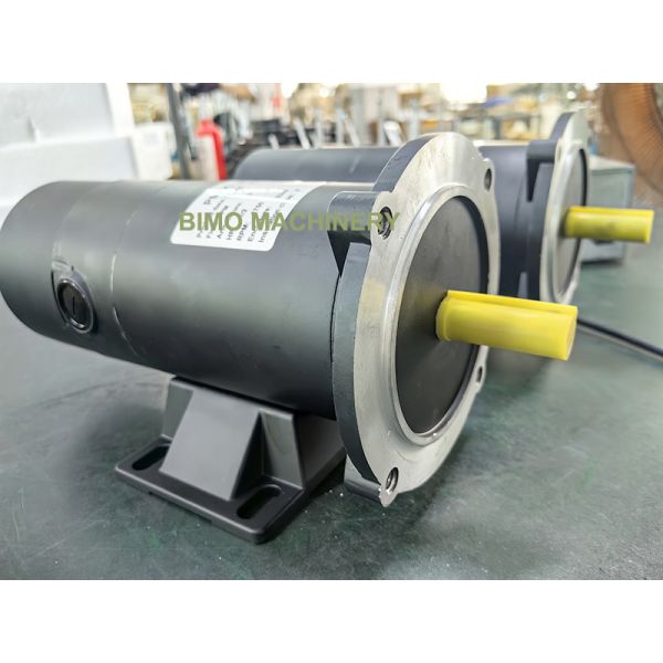 PMDC 90V 1HP TEFC Permanent Magnet DC Motor NEMA 56C Frame 1750RPM / 1800RPM for Mechanical Bull Riding Machine