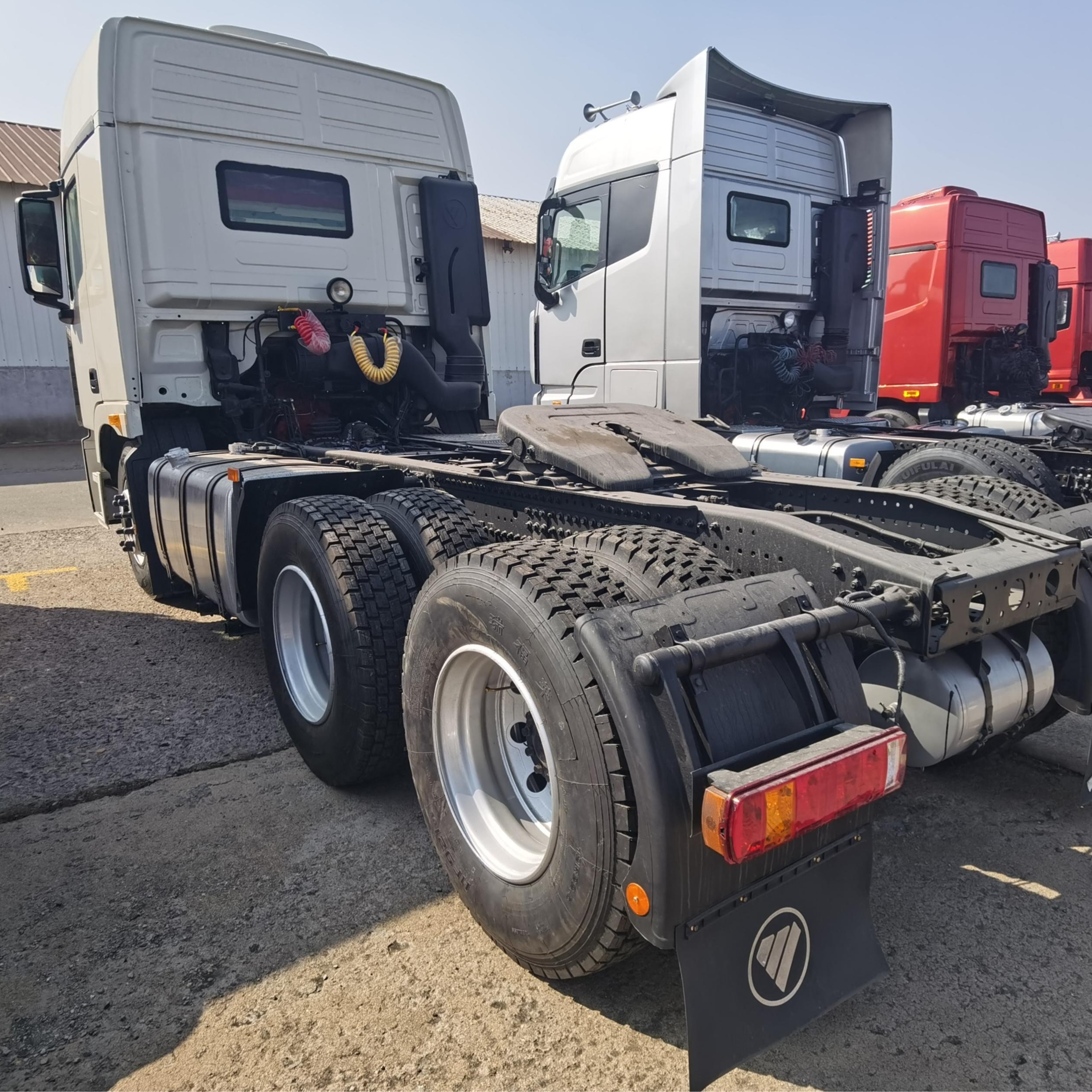 Foton Auman GTL 6×4 Tractor Truck - Africa Overseas Market 6×4 Tractor Head - Mining and Construction 6×4 Heavy Truck - Used Heavy-Duty Truck