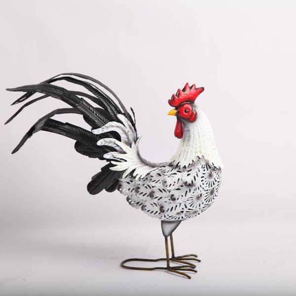 Colorful Metal Rooster Animal Garden Ornaments Realistic Decorations