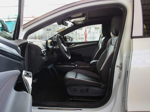 2024 Volkswagen ID4 Crozz Pro EV 5 Seat SUV 600 KM Range High Speed Luxury Electric Car